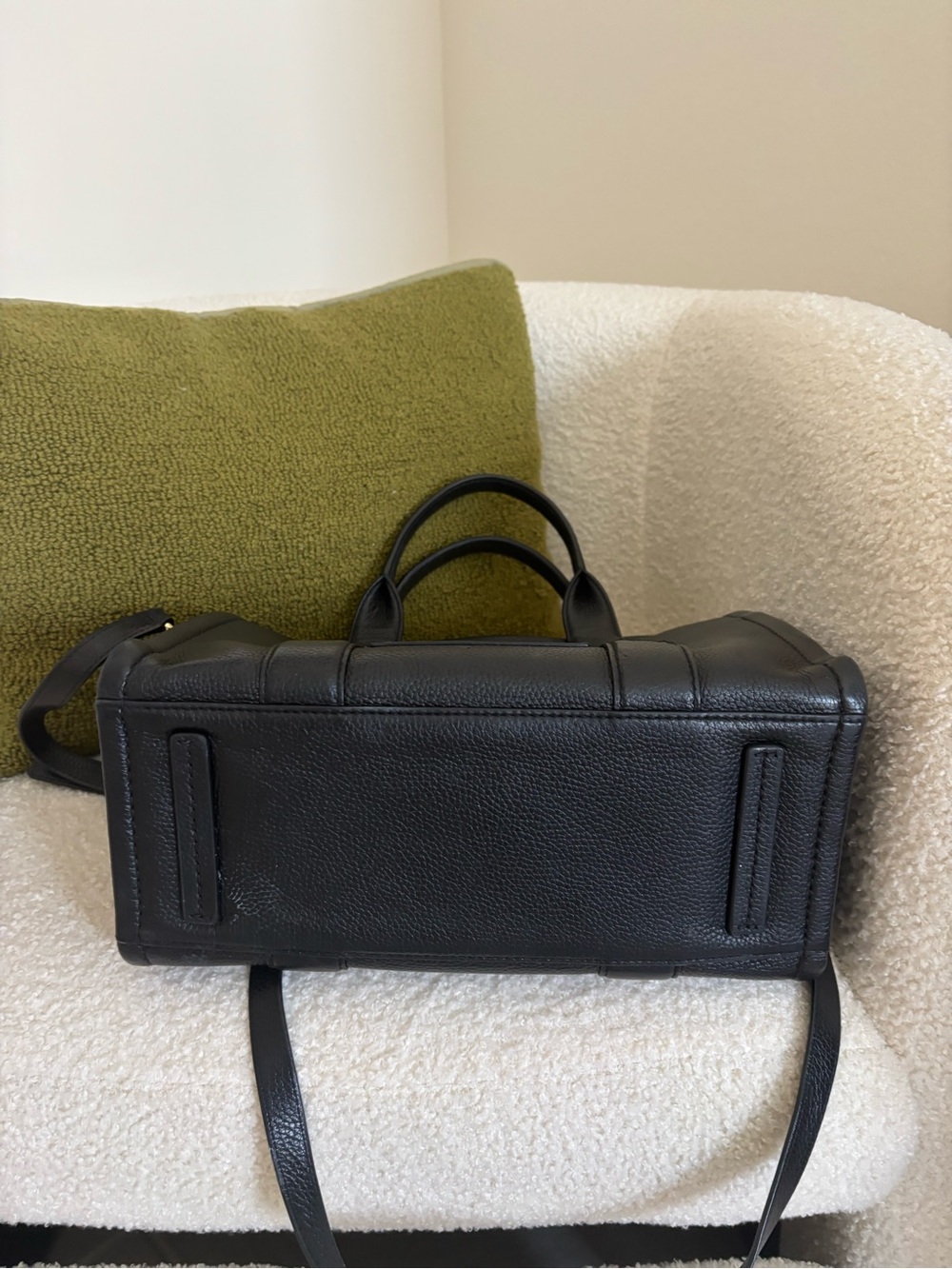 Marc Jacobs Black Pebbled Leather 'The Tote Bag' Satchel Size medium. - Picture 4 of 6